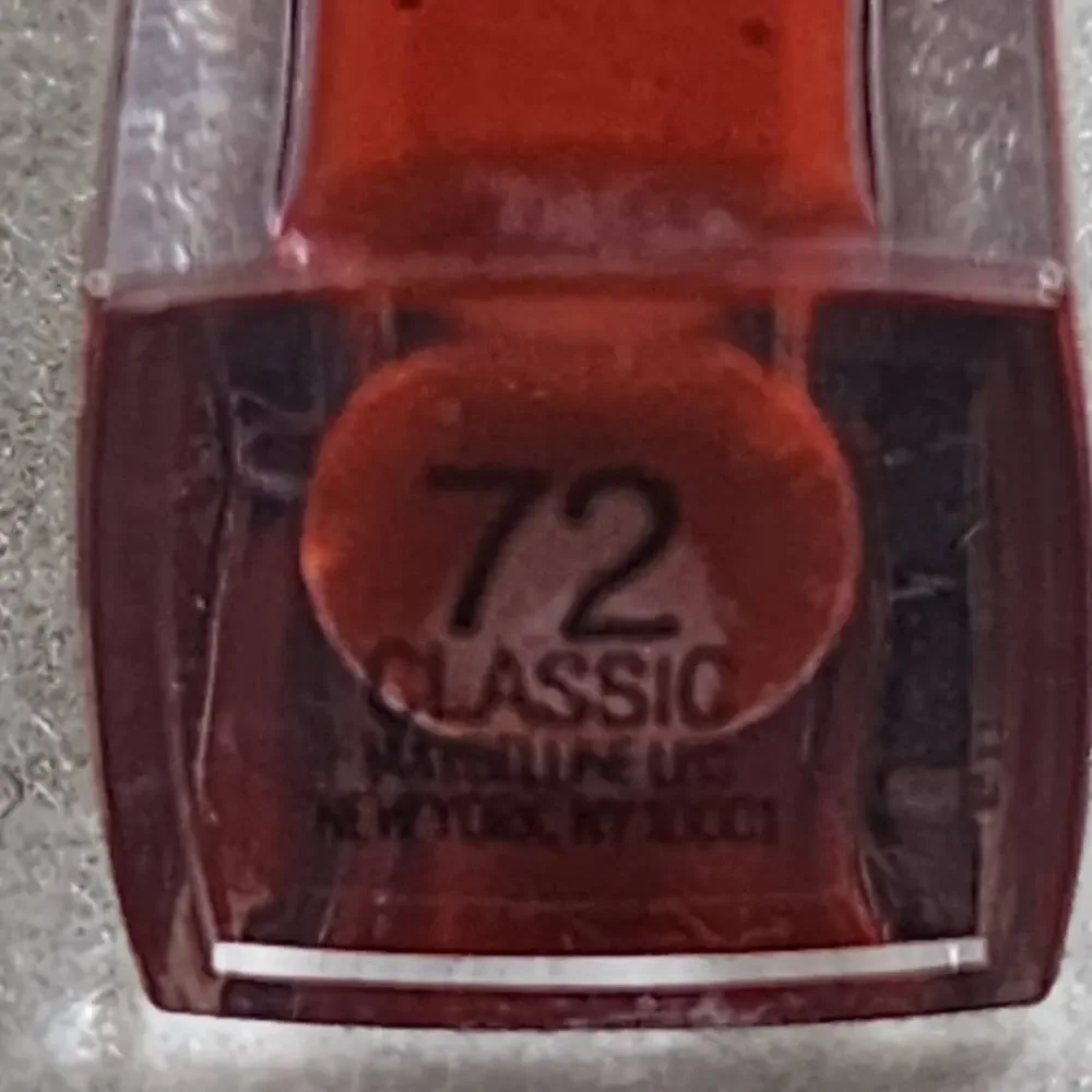 Vivid Hot Lacquer 72 CLASSIC ColorSensational Lip Color Maybelline New York NEW